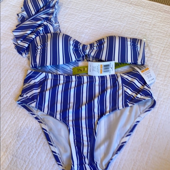NWT GIANNI BINI “our of the office” bikini - Picture 4 of 8